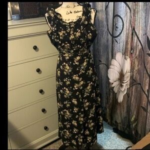 American Eagle Black Floral Jumpsuit Sleeveless Wide-Leg women’s Sz Small